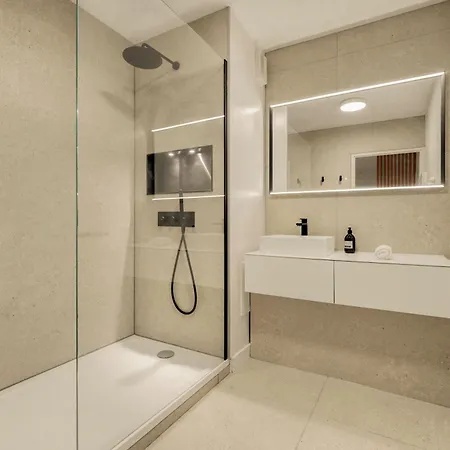 Savana - A 10min Du Capitole Apartament *